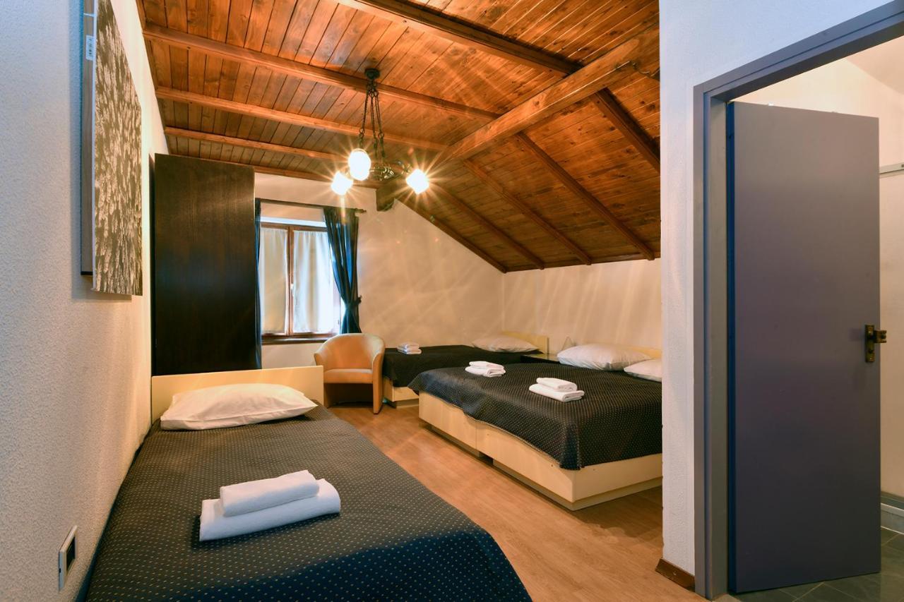 Bed and Breakfast Gostilna Lokve Экстерьер фото