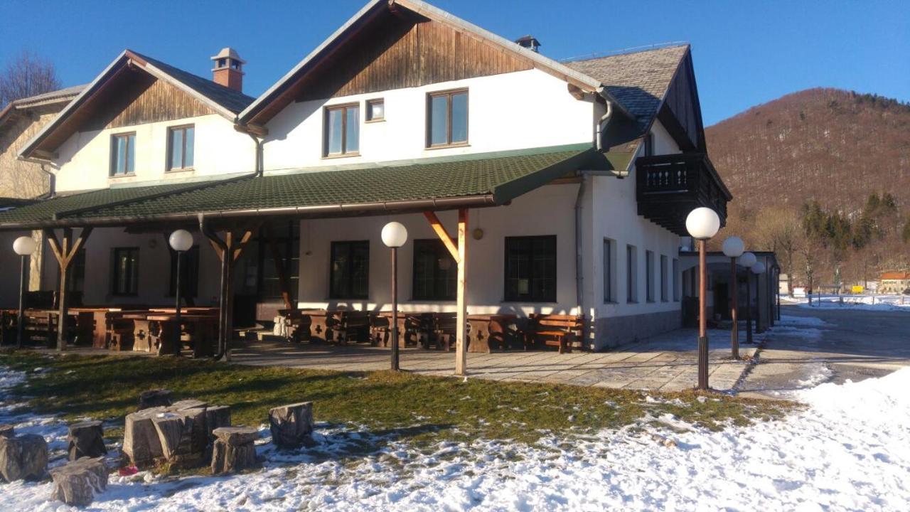 Bed and Breakfast Gostilna Lokve Экстерьер фото