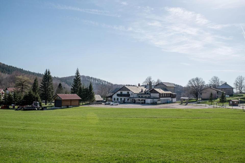 Bed and Breakfast Gostilna Lokve Экстерьер фото