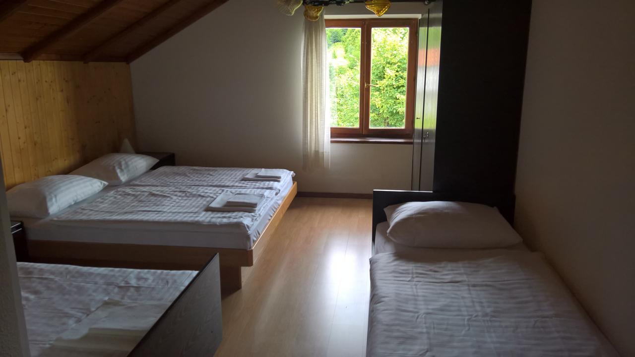 Bed and Breakfast Gostilna Lokve Экстерьер фото